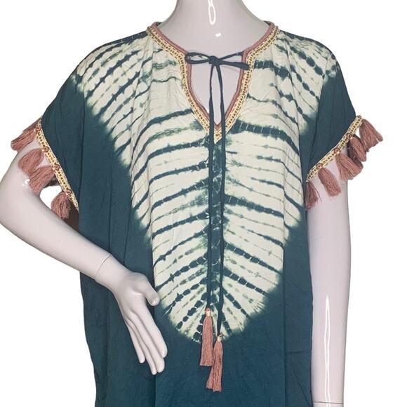 South Moon Under NWOT Top Boho Embroidered Tie Dye Green White Box Cut Size S - Picture 2 of 13